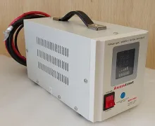 Джерело безперебійного живлення Assistant BPSI-1000 у зібраному вигляді